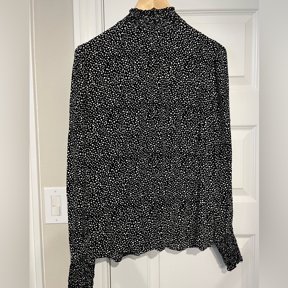 Sanctuary Black & White Blouse NWT Turtleneck Size L - Picture 8 of 9